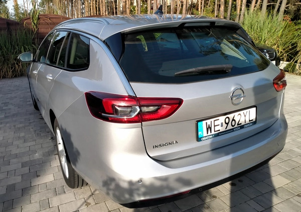 Opel Insignia cena 57999 przebieg: 198000, rok produkcji 2019 z Białobrzegi małe 326